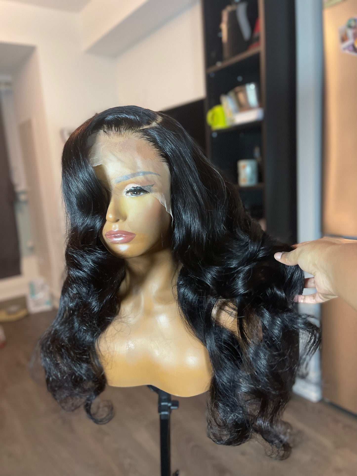 DOH HAIR BOMBSHELL BODYWAVE WIG