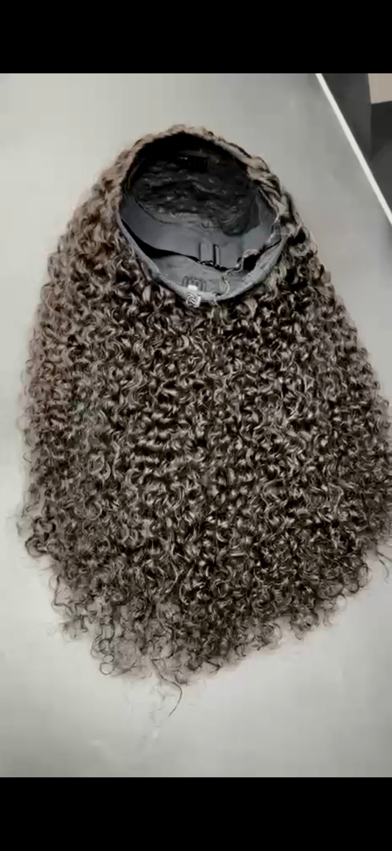 Luxe Burmese Curl - Half wig